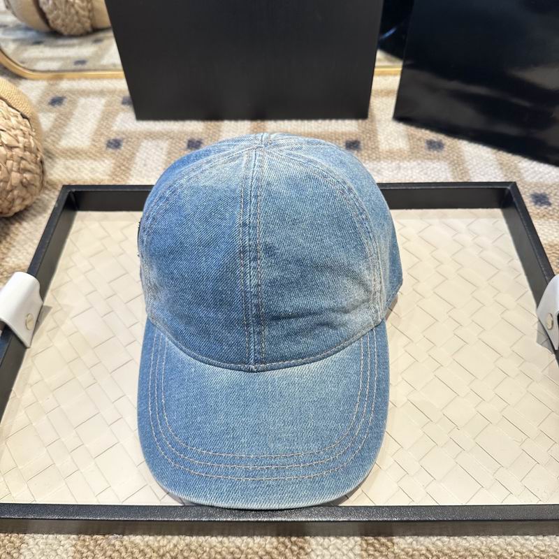 Prada Cap 020406